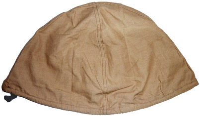 Couvre-casque 2ème type en 4 pièces. Couvre-casque 2ème type en 4 pièces.