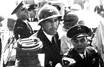 FNFL, attribut de casque tropical. FNFL, attribut de casque tropical.