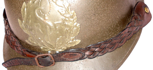 Jugulaire tressée du commerce. Jugulaire tressée du commerce.