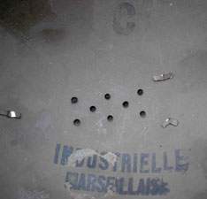 Industrielle Marseillaise, taille C. Industrielle Marseillaise, taille C.