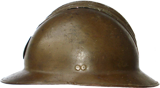 Peinture d'usine kaki chocolat. Peinture d'usine kaki chocolat.