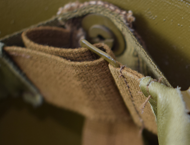 Boucle de réglage, autre vue. Boucle de réglage, autre vue.