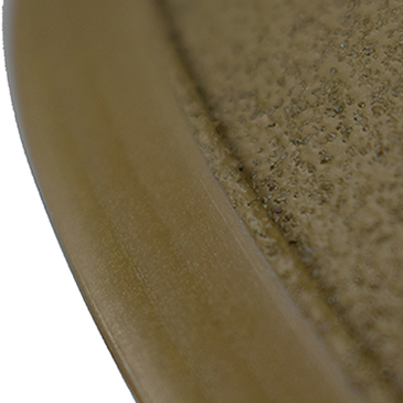 Bordure bordée d'un jonc en caoutchouc. Bordure bordée d'un jonc en caoutchouc.