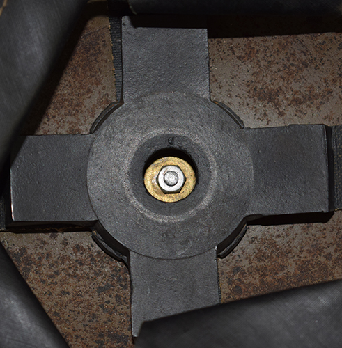 Détails montage. Détails montage.