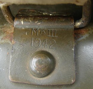 Fourreau Mark III - 1942. Fourreau Mark II - 1942.