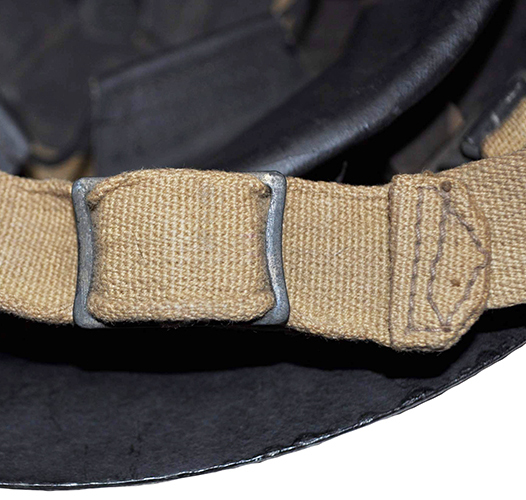 Boucle coulissante de réglage. Boucle coulissante de réglage.