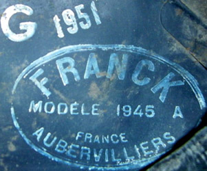 Version armée de l'air, taille G, 1951. Version armée de l'air, taille G, 1951.