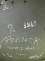 Version armée de l'air, taille 2, 1948. Version armée de terre, taille 2, 1948.