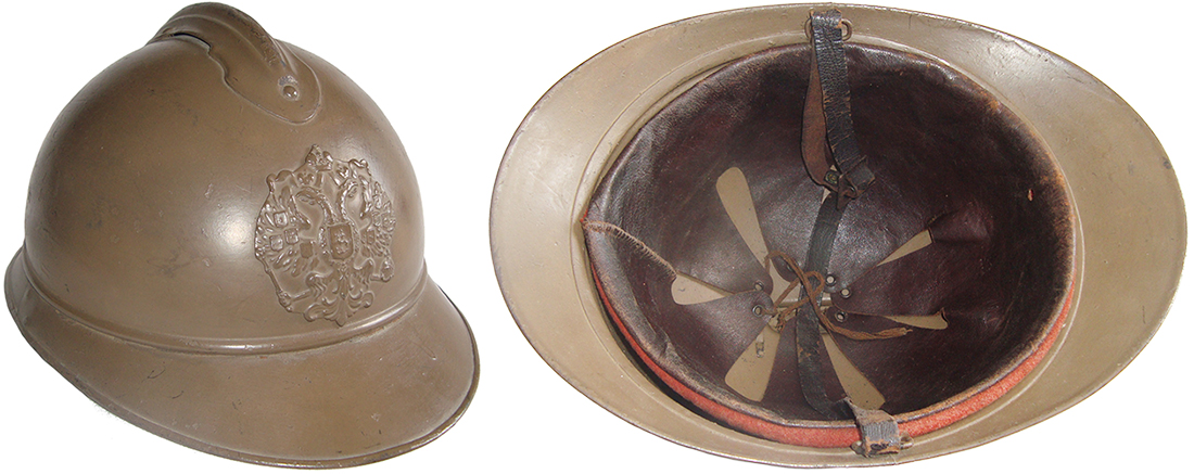 Casque Adrian modèle 15 fabriqué pour les brigades russes. Casque Adrian modèle 15 fabriqué pour les brigades russes.